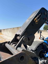 Telehandler New Holland LM 7.42 - 11