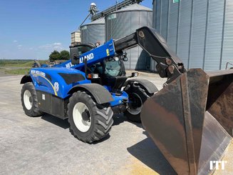 Telehandler New Holland LM 7.42 - 6