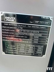 Farm tractor Deutz-Fahr K5080D - 11