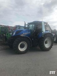 Farm tractor New Holland T7.270 AC - 1