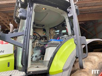 Farm tractor Claas AXION 800 - 6