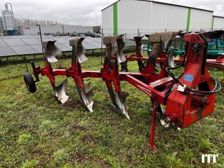 Plough Naud 4 CORPS - 1