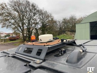 Farm tractor Valtra S274 - 15