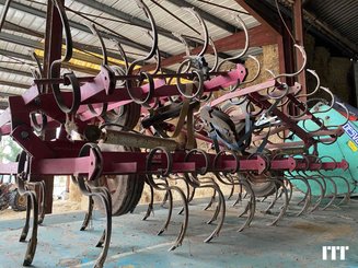 Seedbed cultivator Kongskilde 6M - 1